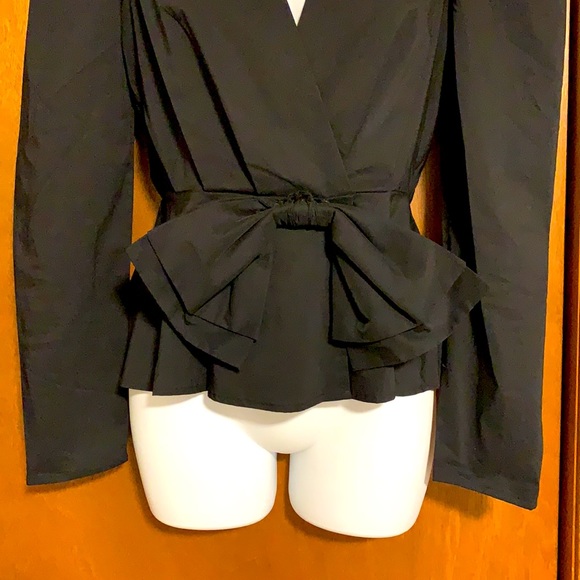 Black Blouse with Bow🖤 - Picture 2 of 4